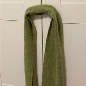 Baby alpaca green scarf